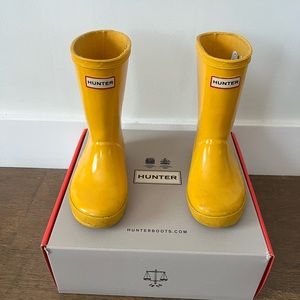 Hunter rainboots yellow
